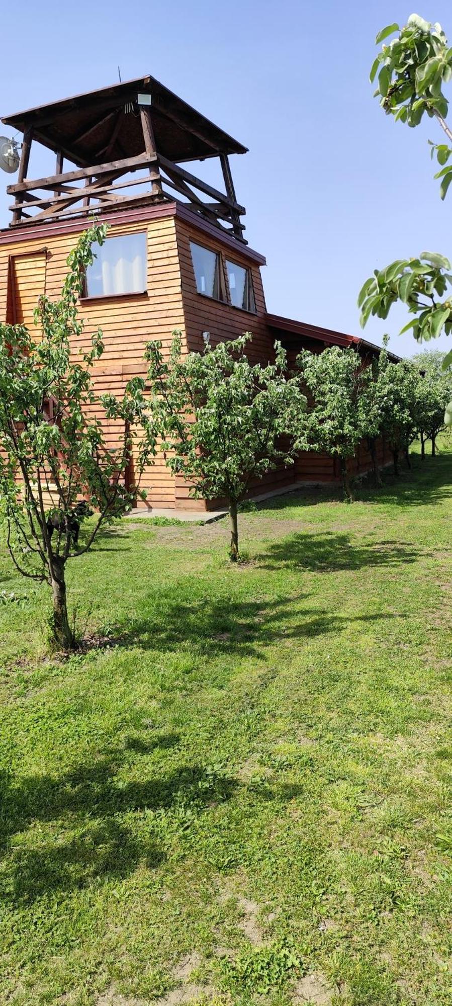 Salas Farma 47-Miris Dunja Cenej Exterior photo