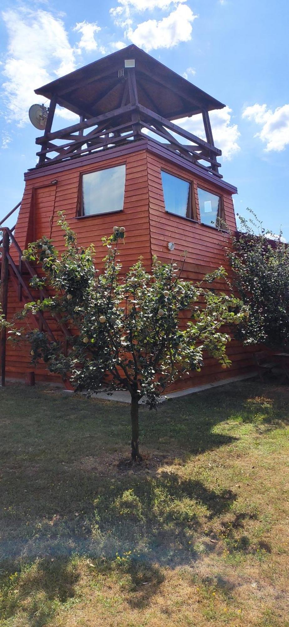 Salas Farma 47-Miris Dunja Cenej Exterior photo